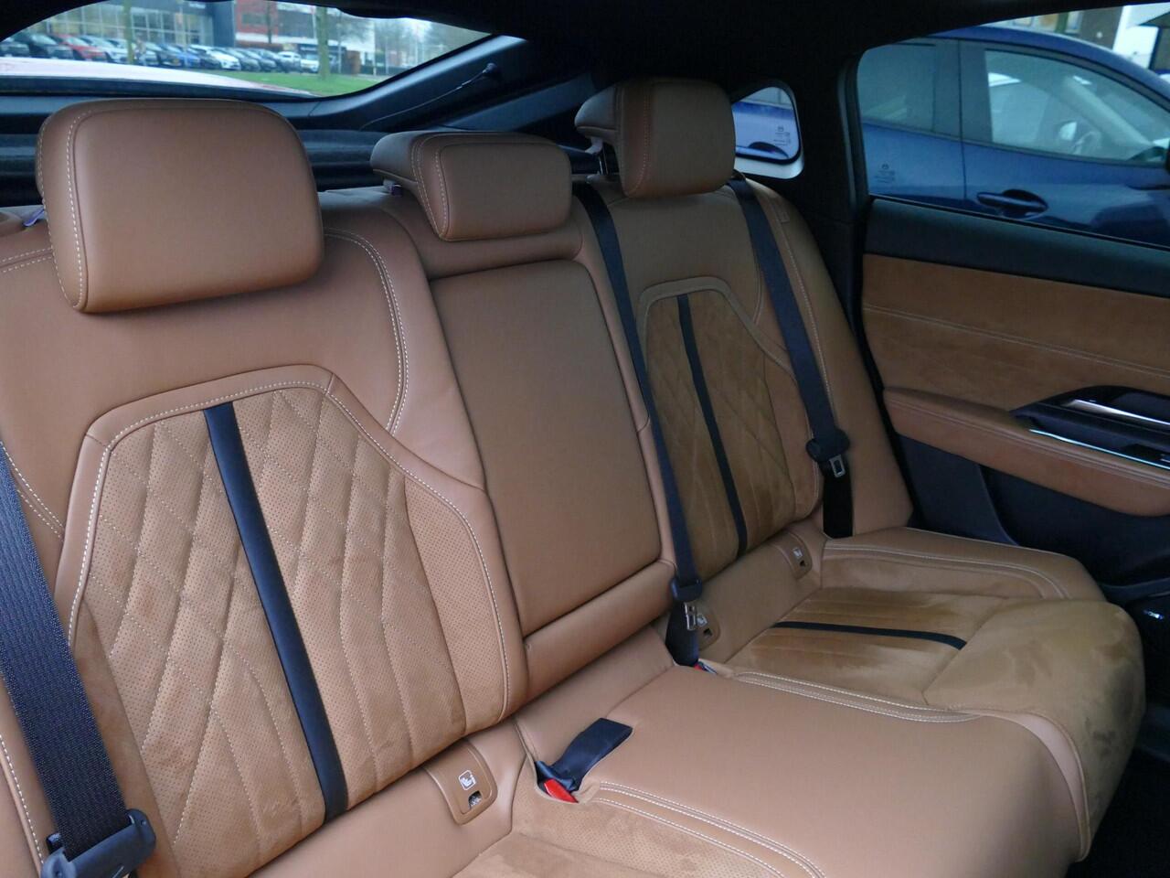 Mazda 6 6e Takumi Plus Long Range 80 kWh | 17% Bijtelling | SONY-audio | 552km WLTP | RIJKLAARPRIJS!