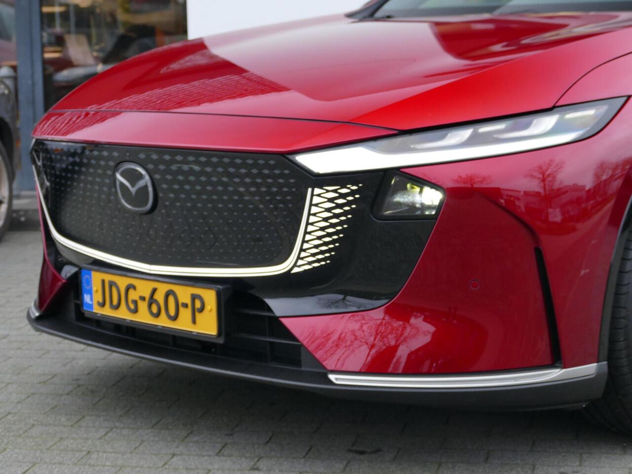 Mazda 6 6e Takumi Plus Long Range 80 kWh | 17% Bijtelling | SONY-audio | 552km WLTP | RIJKLAARPRIJS!