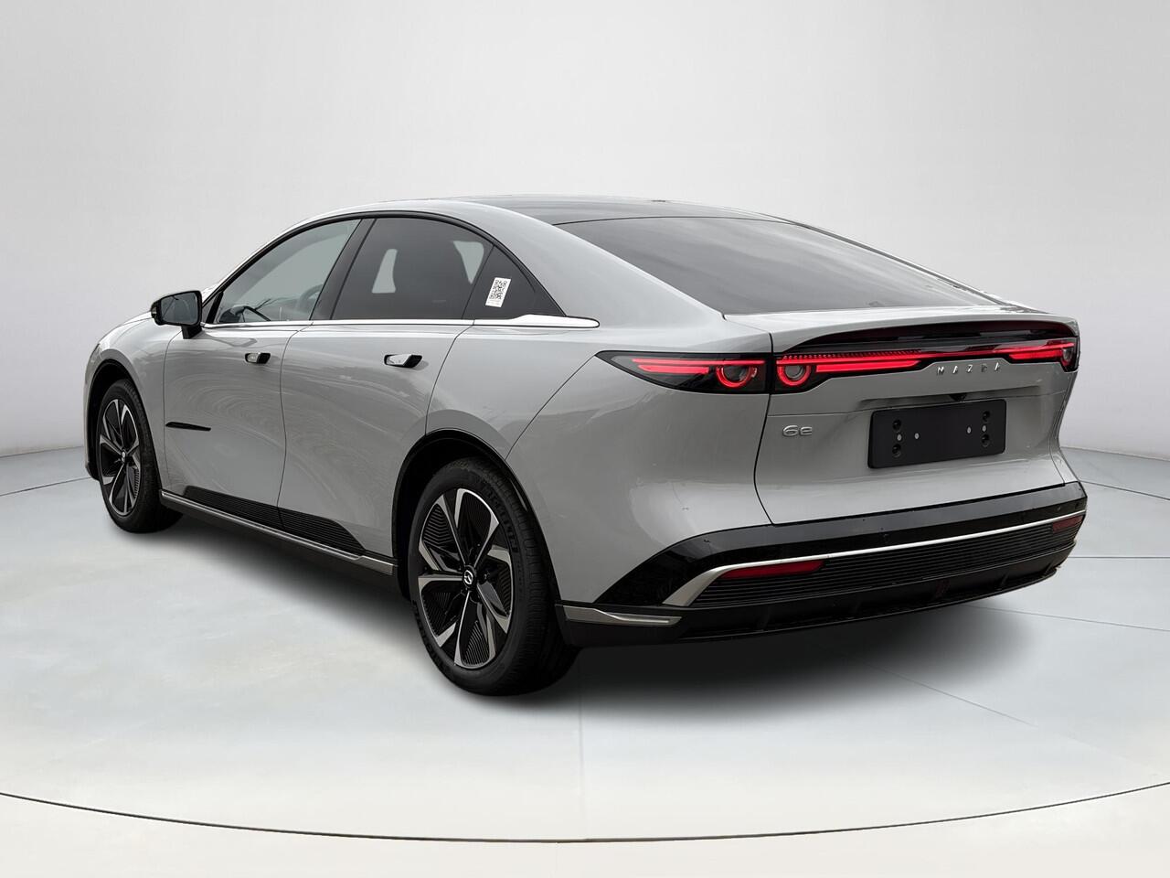 Mazda 6 6e Takumi Long Range 80 kWh | Zwart leder | 360 Camera | Geheugenstoelen | Panorama Dak | Headupdisplay | Adaptieve Cruise control | Sony premium audio | Dodehoeksensoren |