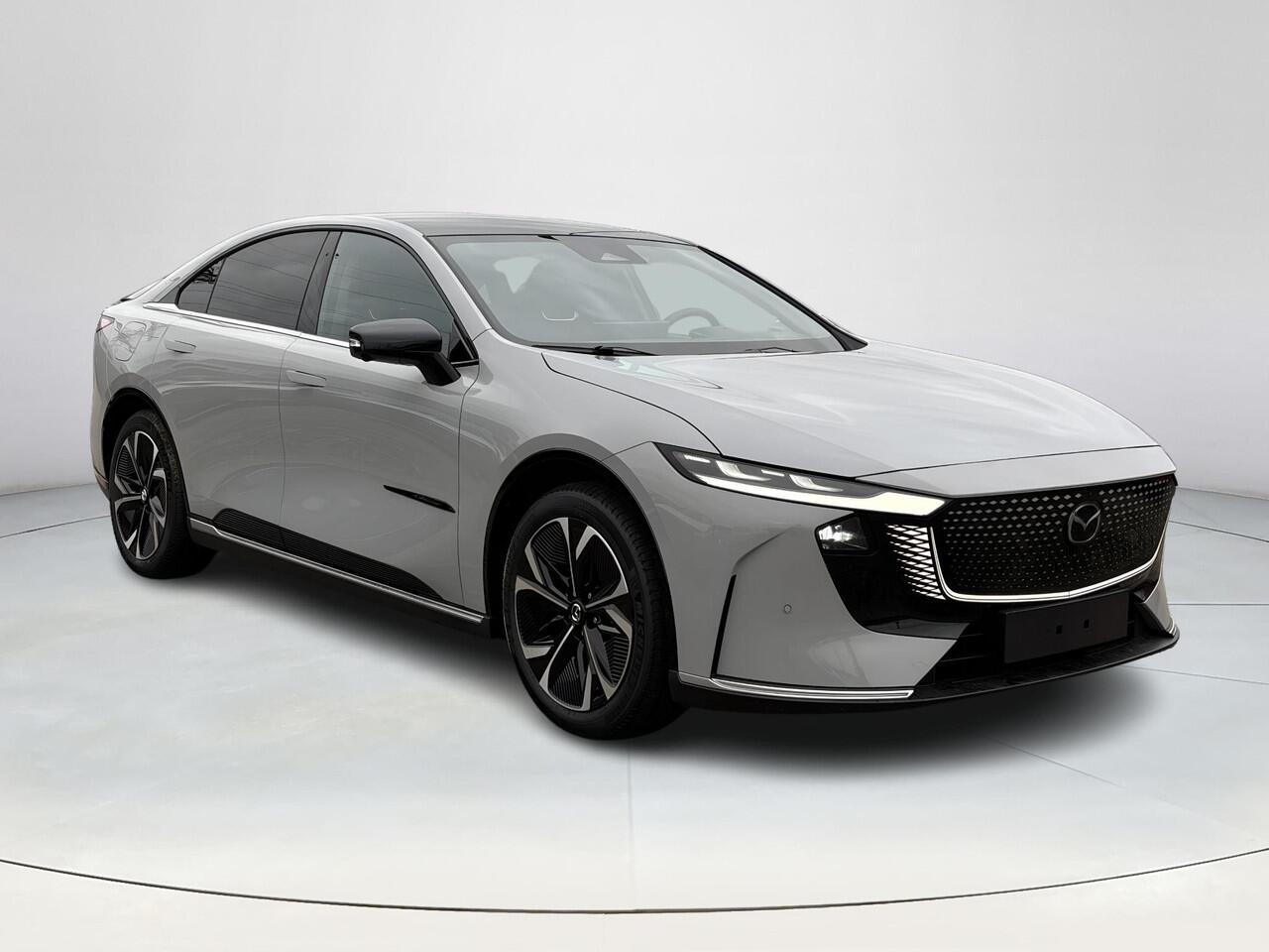 Mazda 6 6e Takumi Long Range 80 kWh | Zwart leder | 360 Camera | Geheugenstoelen | Panorama Dak | Headupdisplay | Adaptieve Cruise control | Sony premium audio | Dodehoeksensoren |