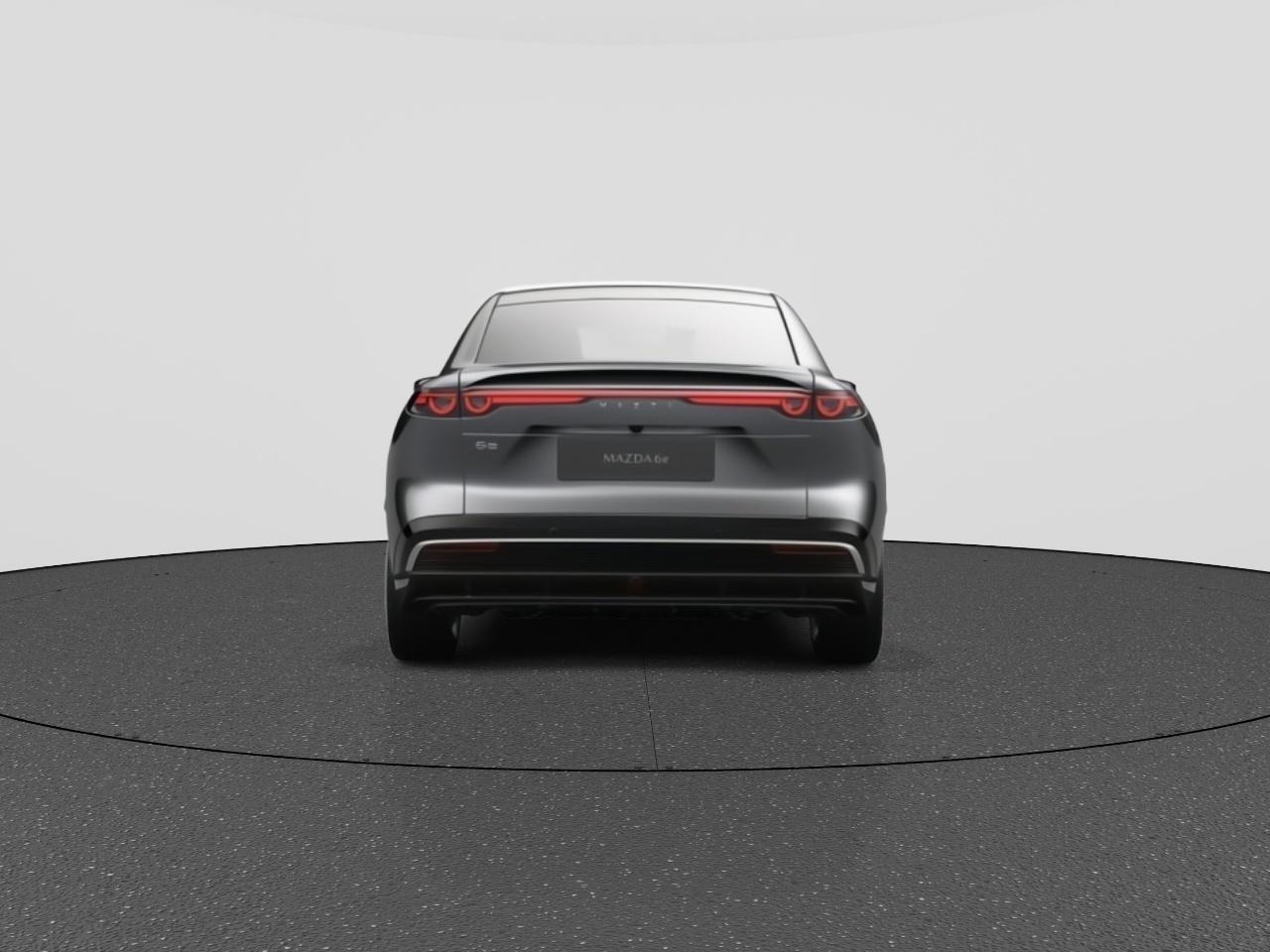 Mazda 6 6e Takumi Plus Long Range 80 kWh | Rijklaar | 18% Bijtelling | Cruise adaptief | Elektrisch panoramadak | Stoelverkoeling