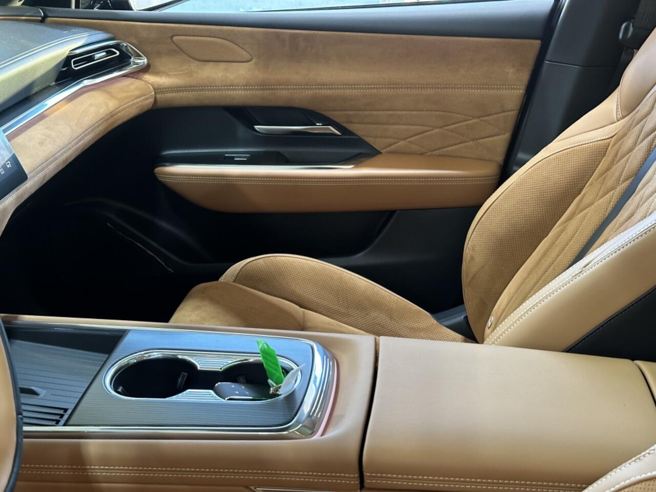 Mazda 6 6E Takumi Plus 258pk / 68.8 kWh / SNELLADEN / 479 KM ACTIERADIUS