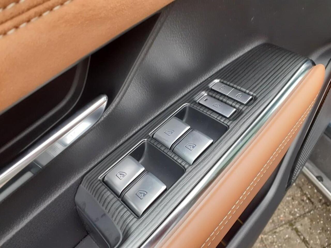 Mazda 6 6e Takumi Plus 68.8 kWh Mengelers actieprijs: ¤ 44.645,00*