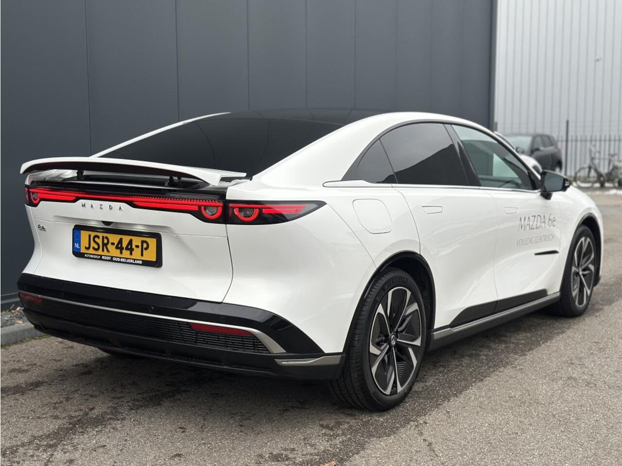 Mazda 6 6e Takumi 68.8 kWh BTW auto Snelladen