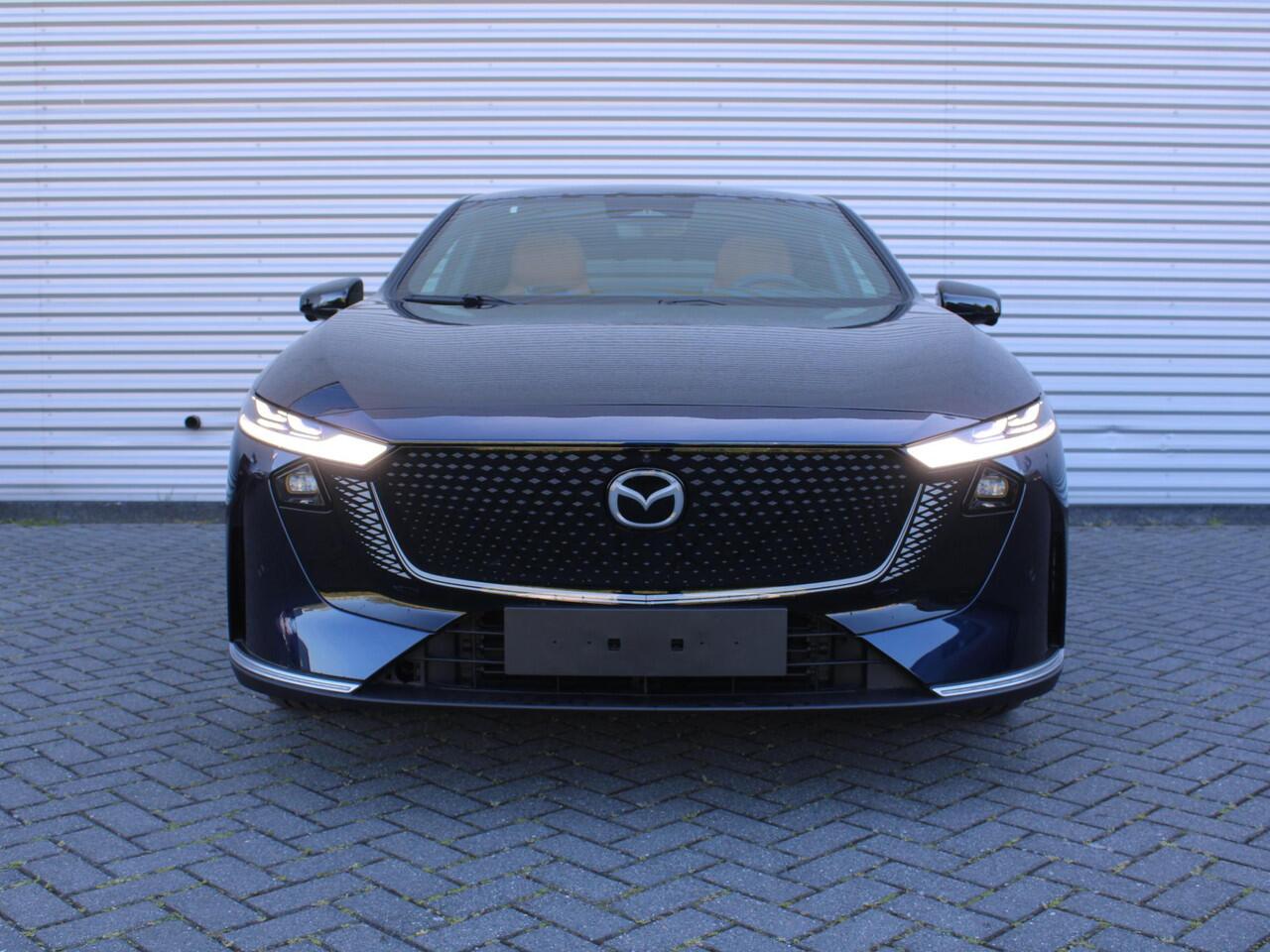 Mazda 6 6e Takumi Plus 68.8 kWh | Actieradius tot 479 km (WLTP) | Hoge Korting! | Bruin Nappa leder | 18% bijtelling |