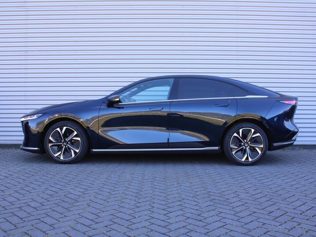 Mazda 6 6e Takumi Plus 68.8 kWh | Actieradius tot 479 km (WLTP) | Hoge Korting! | Bruin Nappa leder | 18% bijtelling |
