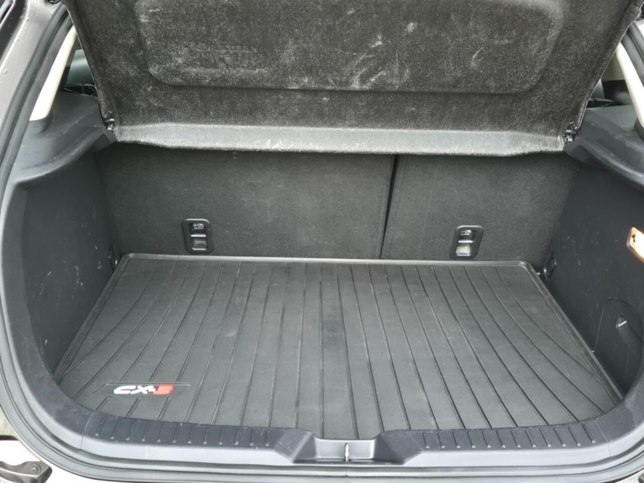 Mazda CX-3 SKYACTIV-G 120 GT-M/ Carplay