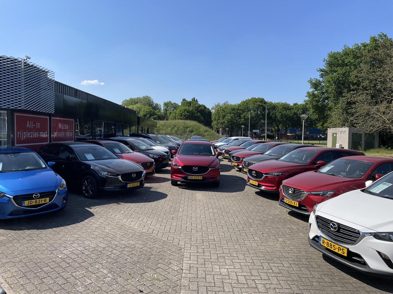 Mazda CX-3 2.0 SkyActiv-G 120 GT-M , Automaat, Trekhaak, Adap.Cruise, Half Leder, Bose, Navi, Apple Carplay, Camera, PDC, Stuur/Stoelverwarming, LMV 18 Inch