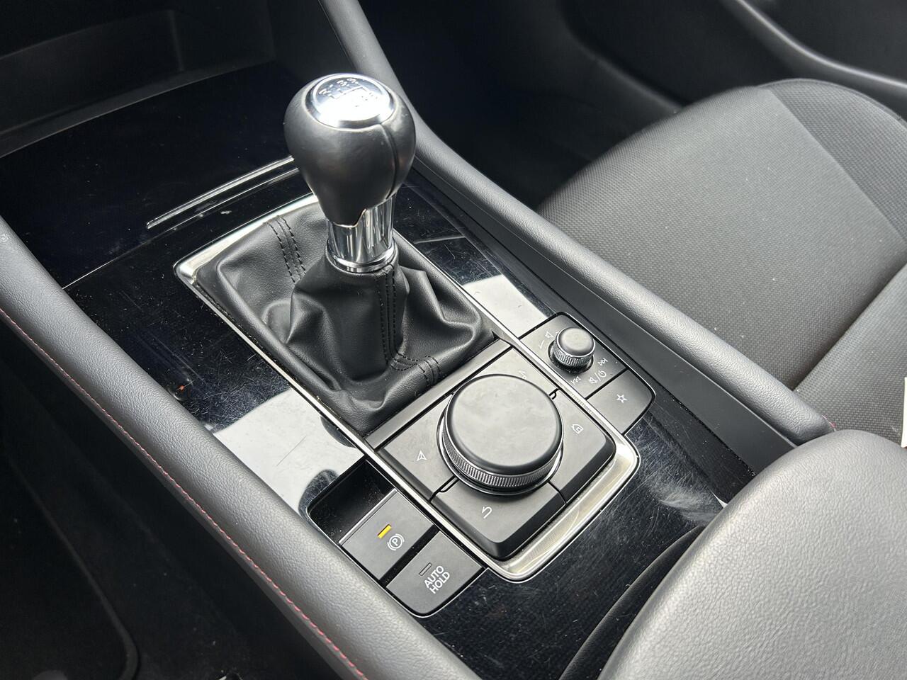 Mazda CX-3 2.0 SkyActiv-G 120 Sport Selected | Trekhaak | PDC | Stoelverwarming |