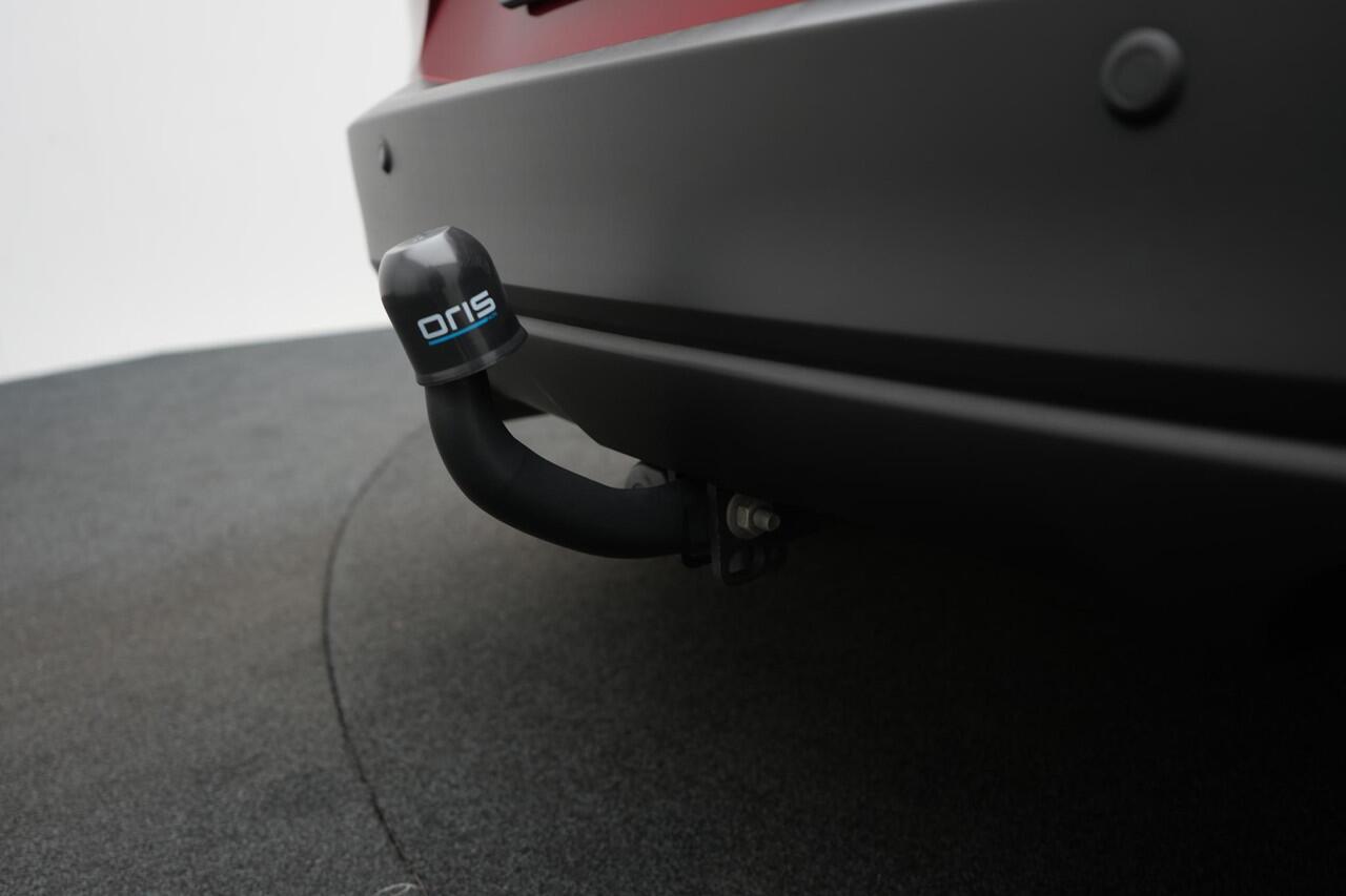 Mazda CX-3 2.0 SkyActiv-G GT-M Black Leather pack met vaste trekhaak en Apple CarPlay : dealer onderhouden