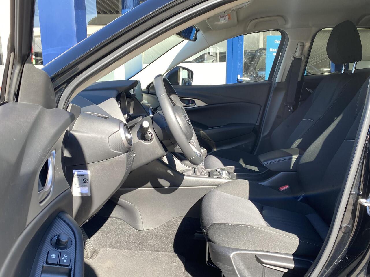 Mazda CX-3 2.0 SkyActiv-G 121 Sportive / NL-Auto / 1e-Eigenaar / Stoelverwarming / Cruise-Control / Climate-Control / Apple-Carplay & Android-Auto / Armsteun V+A / DAB Radio-Bluetooth / PDC-Achter / 18'' LMV / ENZ.