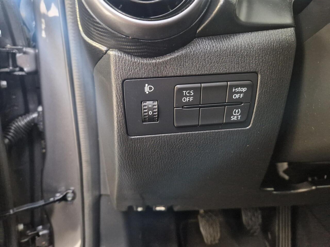 Mazda CX-3 2.0 SkyActiv-G 121 Sportive | Trekhaak | Stoelverwarming | Sensoren achter | RIJKLAARPRIJS!