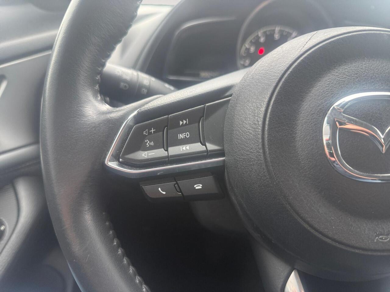 Mazda CX-3 2.0 SkyActiv-G 121 Luxury | Camera | Apple Carplay/Android Auto | Stoelverwarming | Head Up Display | Climate Control | Navigatie | DAB