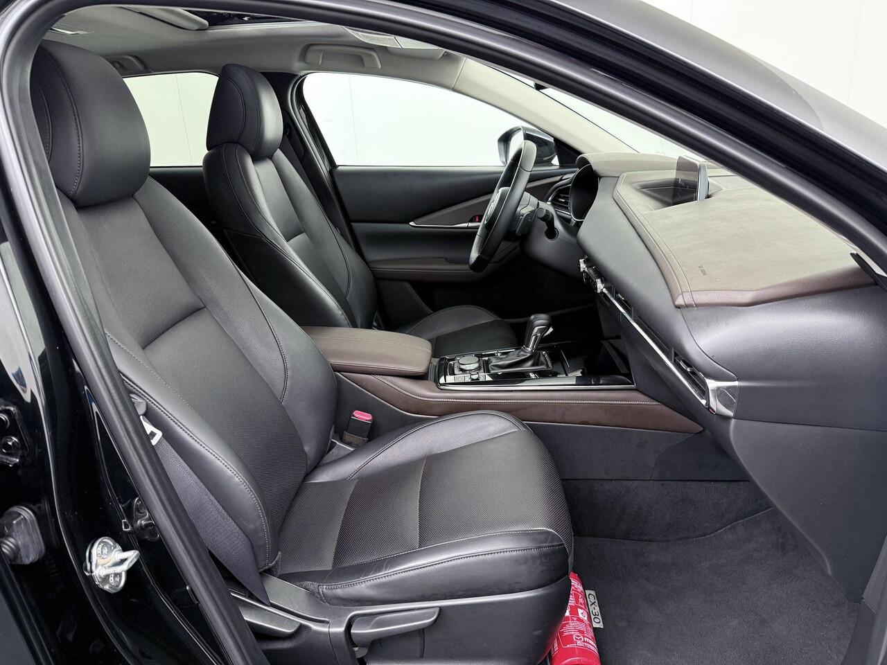 Mazda CX-30 2.0 e-SkyActiv-X M Hybrid Luxury