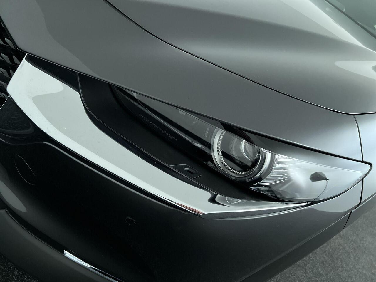 Mazda CX-30 2.0 e-SkyActiv-X M Hybrid Luxury | Rijklaar | Volledig onderhouden | Leder | Elektr. Stoelen | Bose