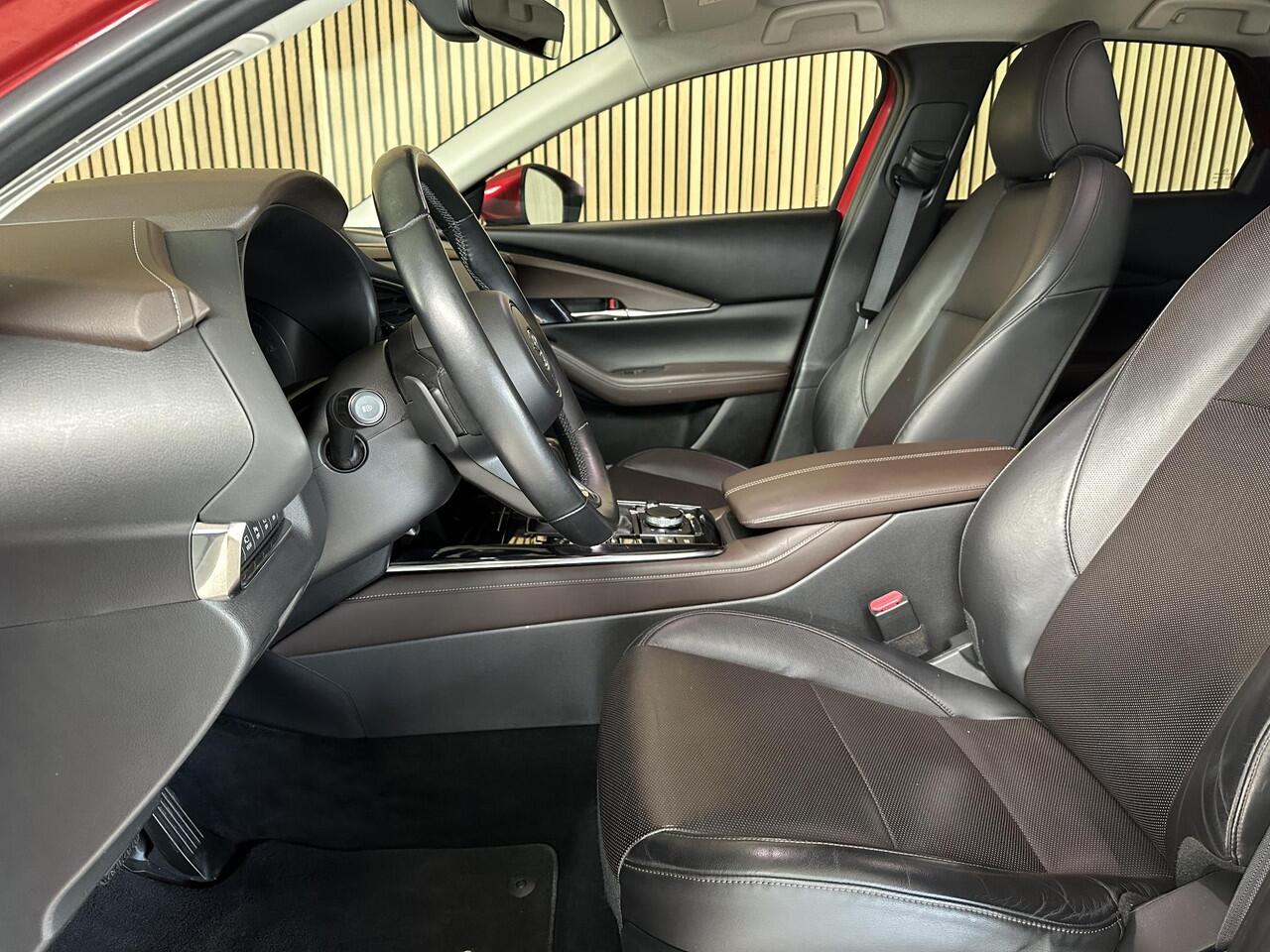 Mazda CX-30 2.0 SKYACTIV-G M-Hybrid Bose | HUD | 360 Camera | Lederen stoelen