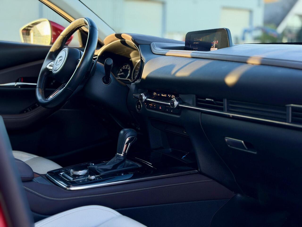 Mazda CX-30 2.0 e-SkyActiv-X M Hybrid Luxury|BOSE|Memory