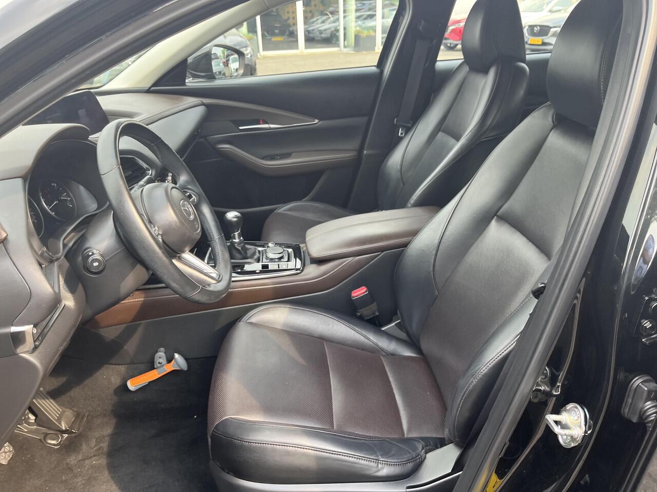 Mazda CX-30 2.0 e-SkyActiv-X M Hybrid Comfort | 180PK | Trekhaak | Leer pakket | LED | Radar cruise |