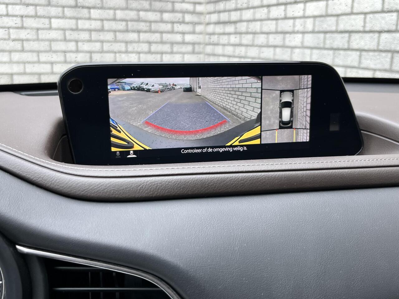 Mazda CX-30 2.0 e-SkyActiv-X M Hybrid Luxury | Head-Up Display | 360° Camera | Apple CarPlay / Android Auto | Stoel + stuurverwarming |