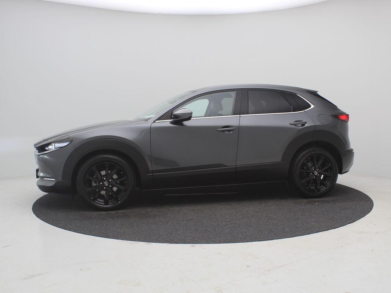 Mazda CX-30 2.0 e-SkyActiv-X M Hybrid Luxury AUTOMAAT / Trekhaak / 1300kg Trekgewicht / Dealeronderhouden / Lederen Bekleding / HUD Display / Adaptieve Cruise Control /