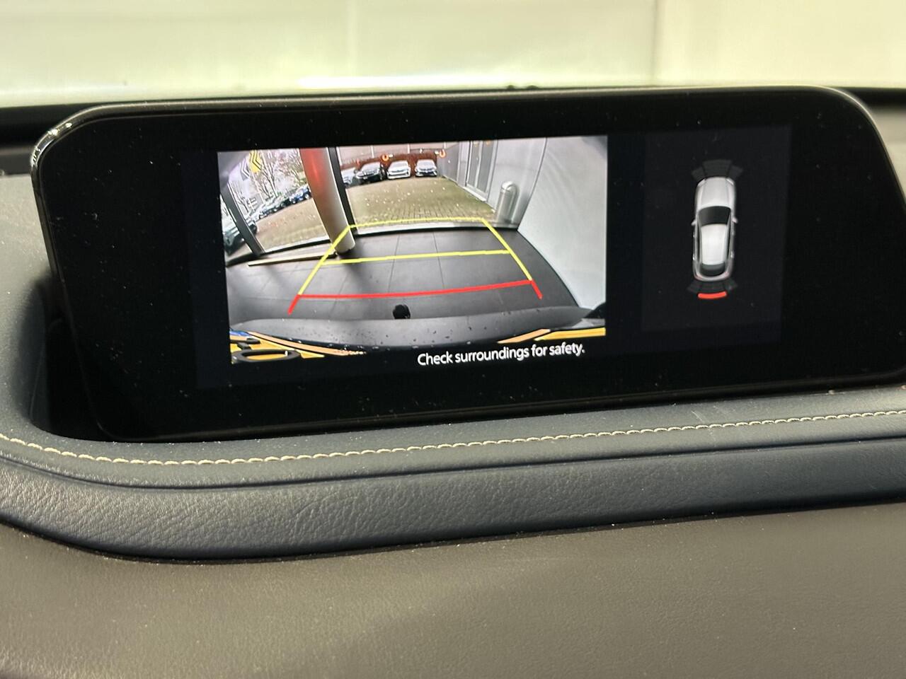 Mazda CX-30 2.0 e-SkyActiv-X M Hybrid Comfort AUTOMAAT | AFNEEMBARE TREKHAAK | NAVIGATIE | HEAD-UP DISPLAY | STOEL-/STUURVERWARMING