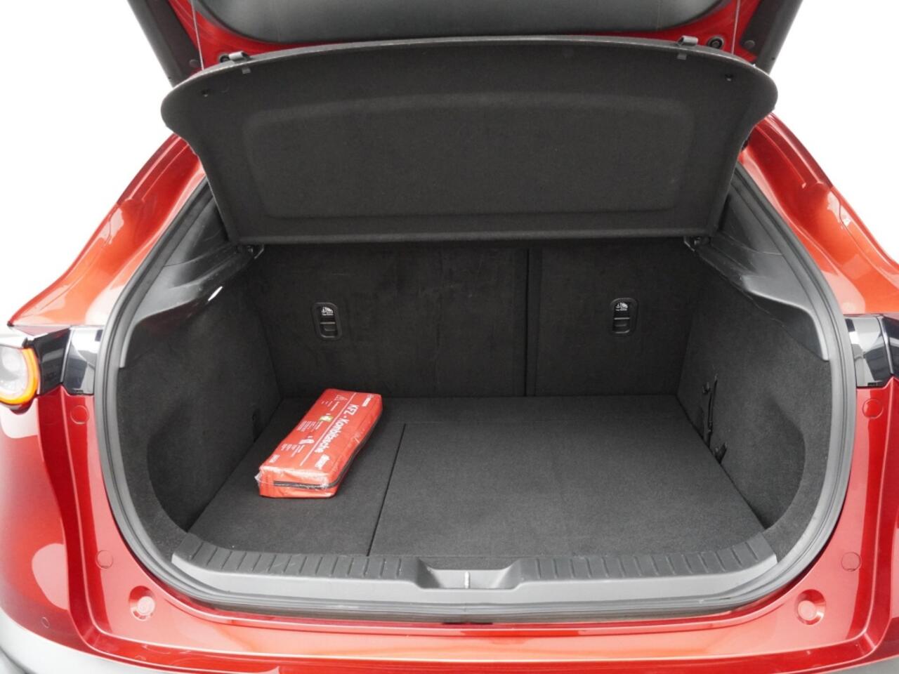 Mazda CX-30 SkyActiv-X 180 Luxury/Bose/leder zwart