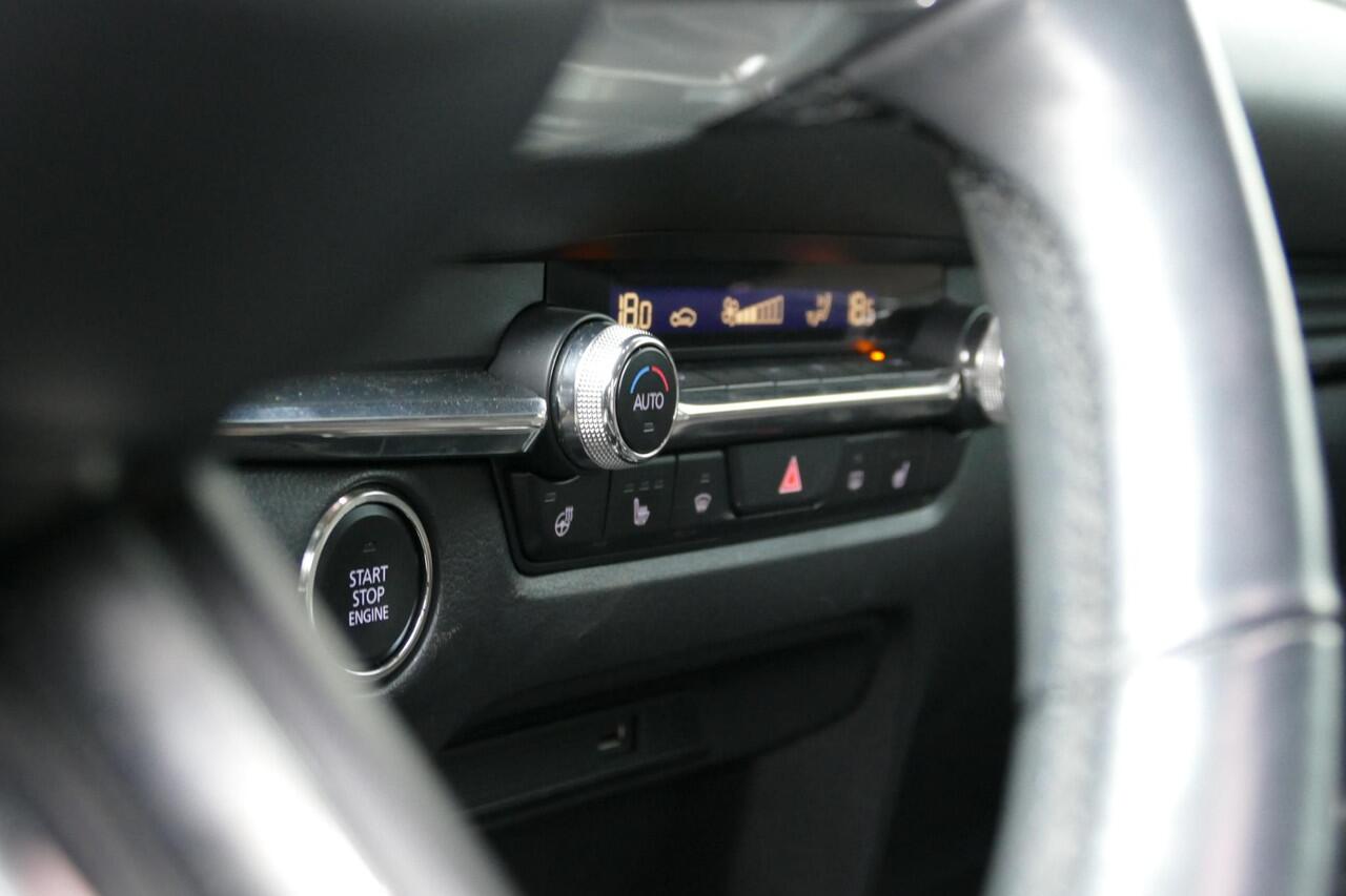 Mazda CX-30 2.0 e-SkyActiv-X M Hybrid Luxury |I-activsense Pack | Sunroof | Rijklaarprijs |