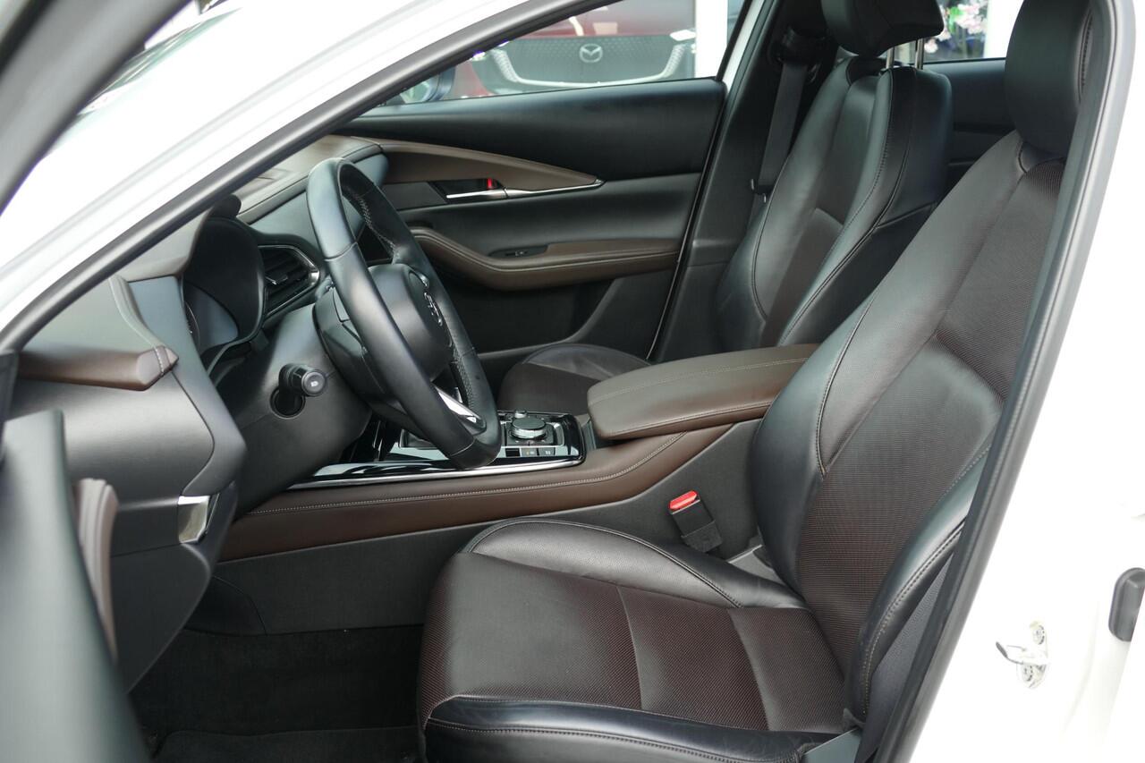 Mazda CX-30 2.0 e-SkyActiv-X M Hybrid Comfort | Leer Pakket | Camera | stoelverwarming | Rijklaarprijs |