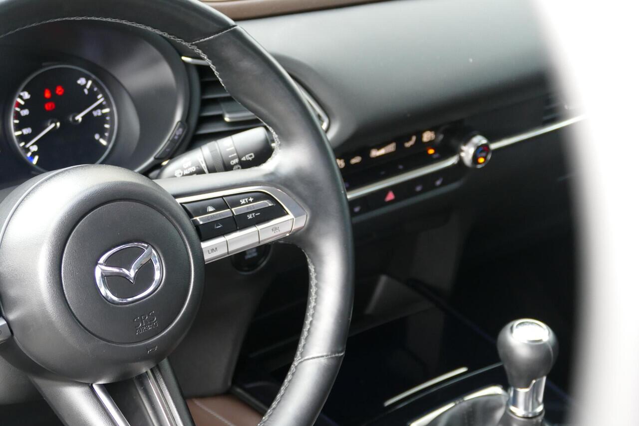 Mazda CX-30 2.0 e-SkyActiv-X M Hybrid Comfort | Leer Pakket | Camera | stoelverwarming | Rijklaarprijs |
