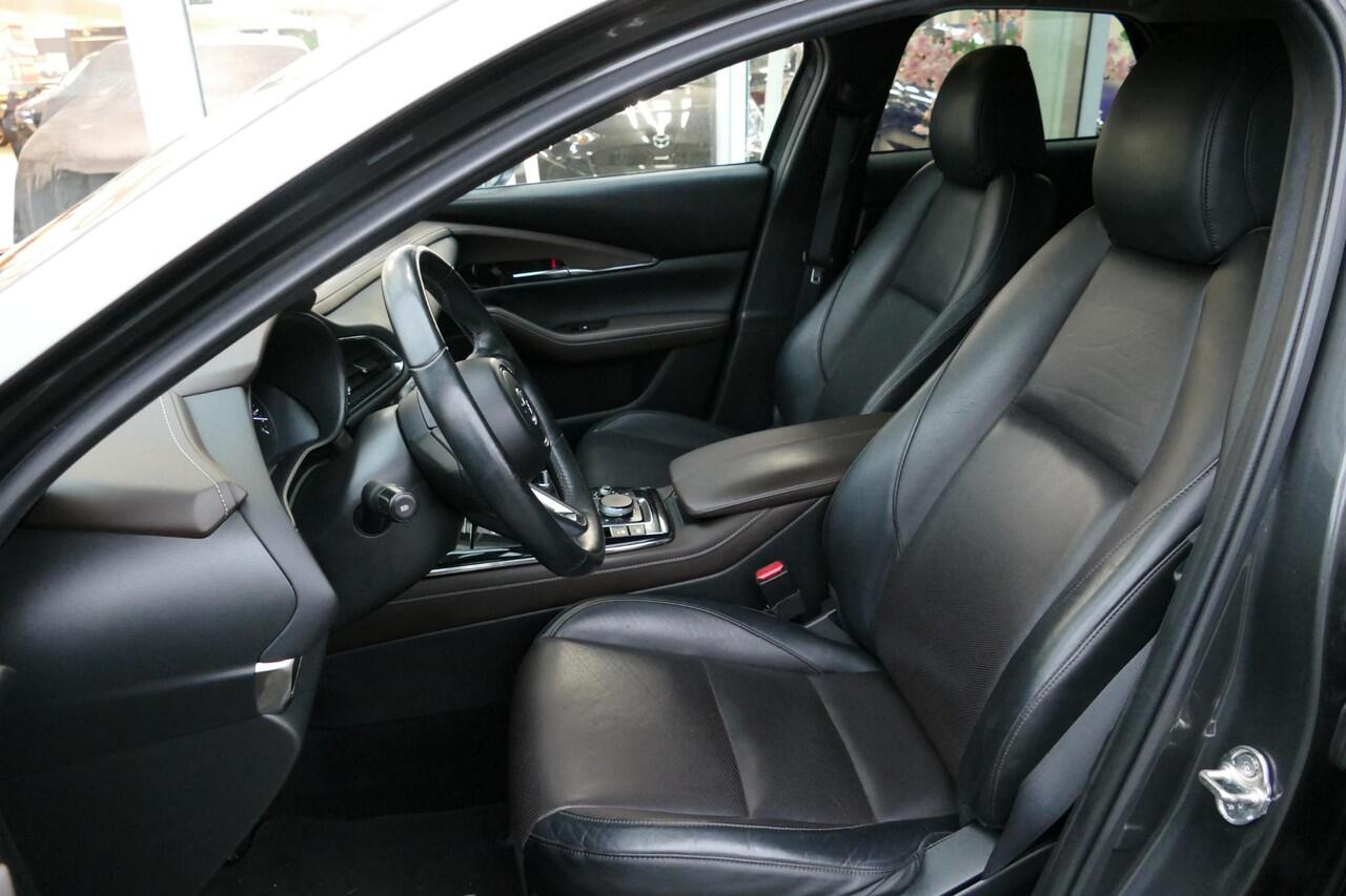 Mazda CX-30 2.0 e-SkyActiv-X M Hybrid Luxury | Stoelgeheugenfunctie | Stoelverwarming | Stuurwielverwarming | Rijklaarprijs