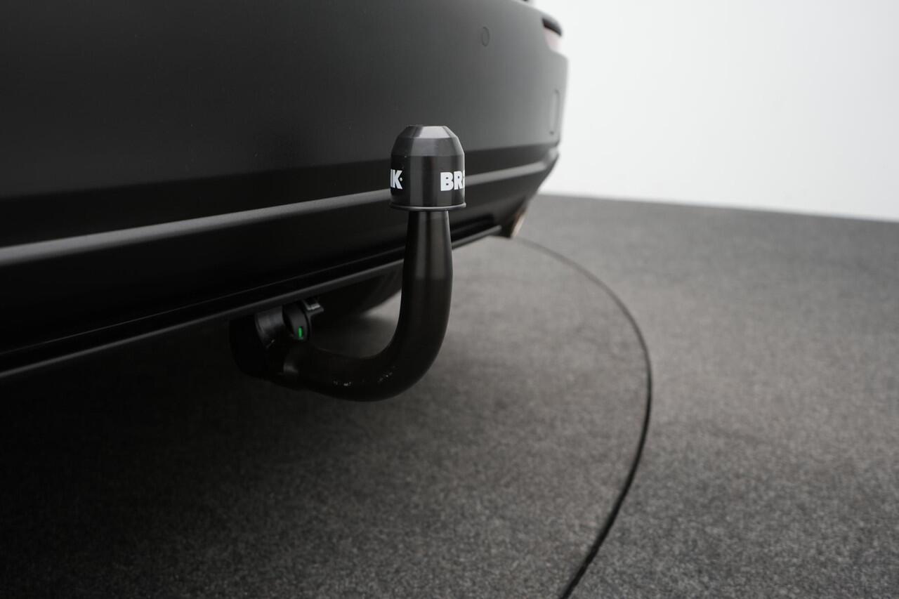 Mazda CX-30 2.0 e-SkyActiv-X Luxury i-Activesense automaat met afneembare trekhaak : dealer onderhouden