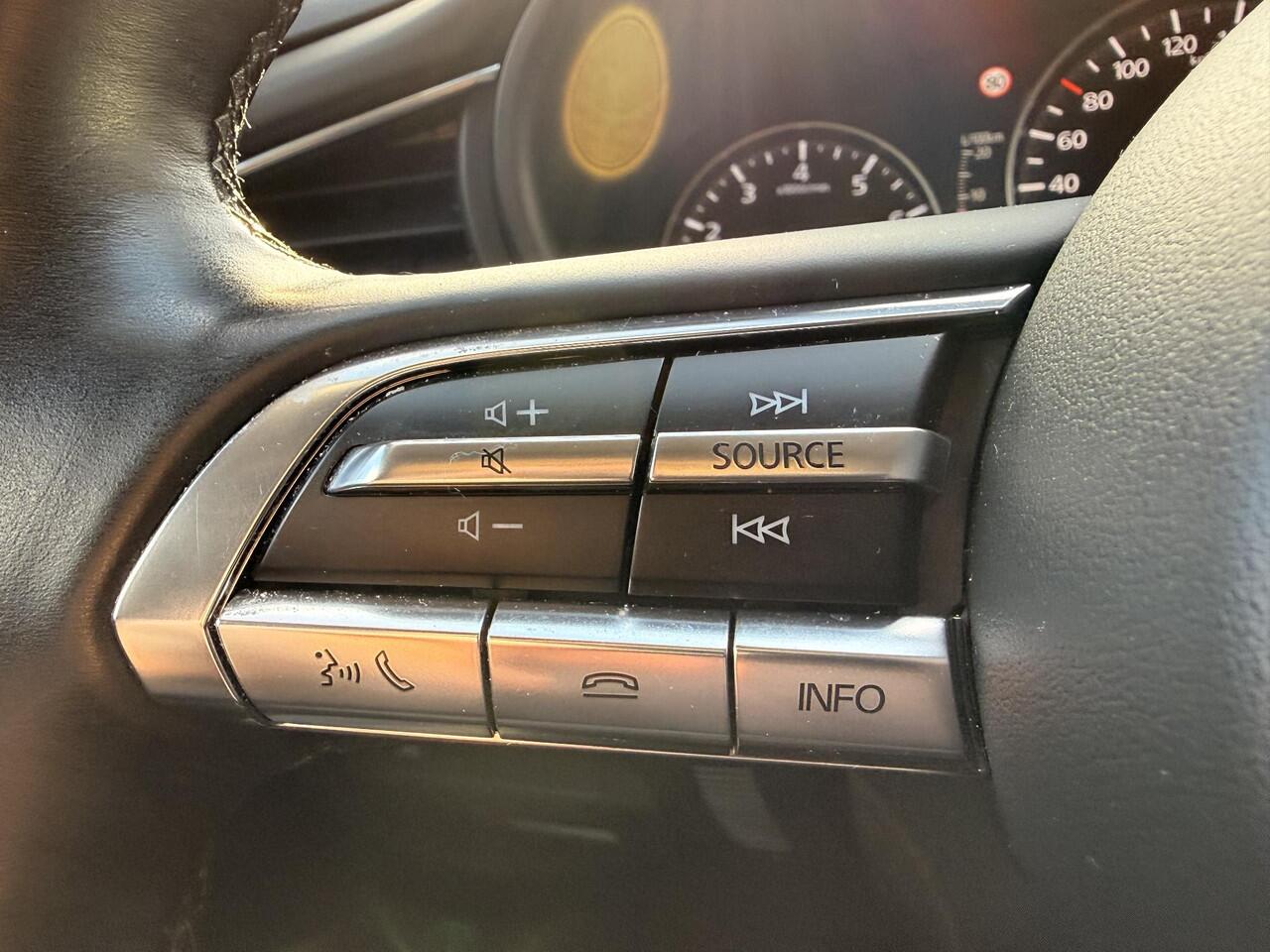 Mazda CX-30 2.0 e-SkyActiv-X M Hybrid Sportive | BOSE | HEAD UP DISPLAY | ACHTERUITRIIJ CAMERA |