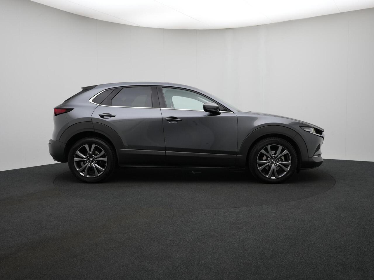 Mazda CX-30 2.0 e-SkyActiv-X Luxury i-Activesense automaat met Sunroof en all-weather banden : dealer onderhouden