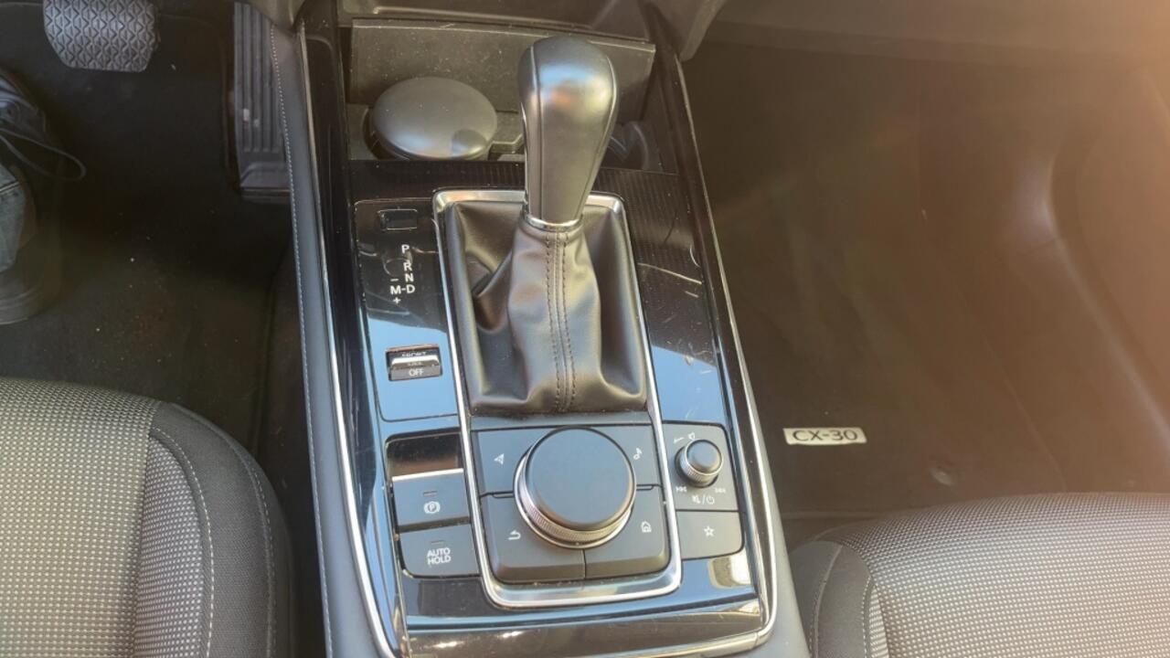 Mazda CX-30 2.0 E Sportive Hybride , Bose, Navi, Stoelverw, trekhaak 31.000k