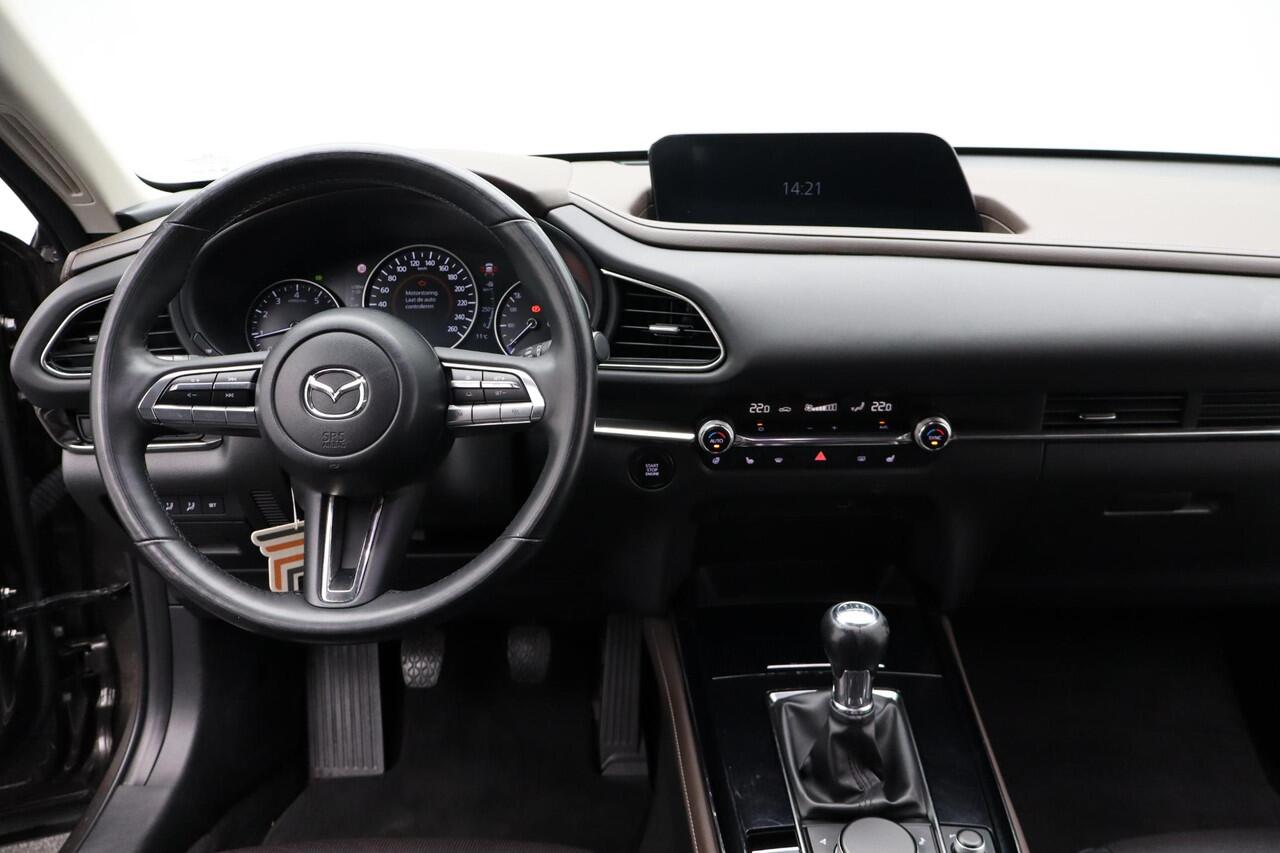 Mazda CX-30 2.0 e-SkyActiv-X M Hybrid Comfort |Leer | Trekhaak | Stuurverwarming | Stoel verwarming | HUD | Navi | GARANTIE