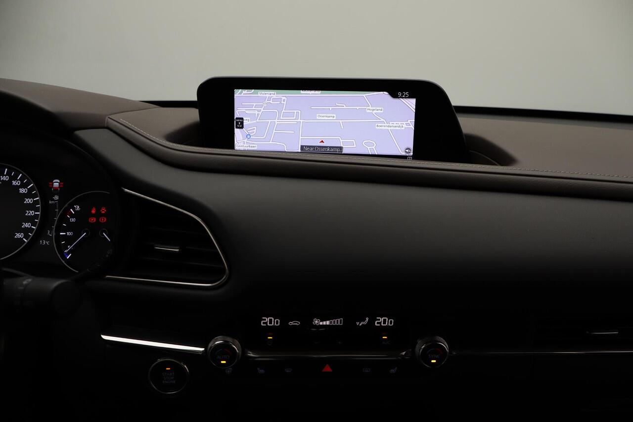 Mazda CX-30 2.0 e-SkyActiv-X M Hybrid Luxury | Stuurverwarming |Stoel verwarming | Red Crystal | garantie