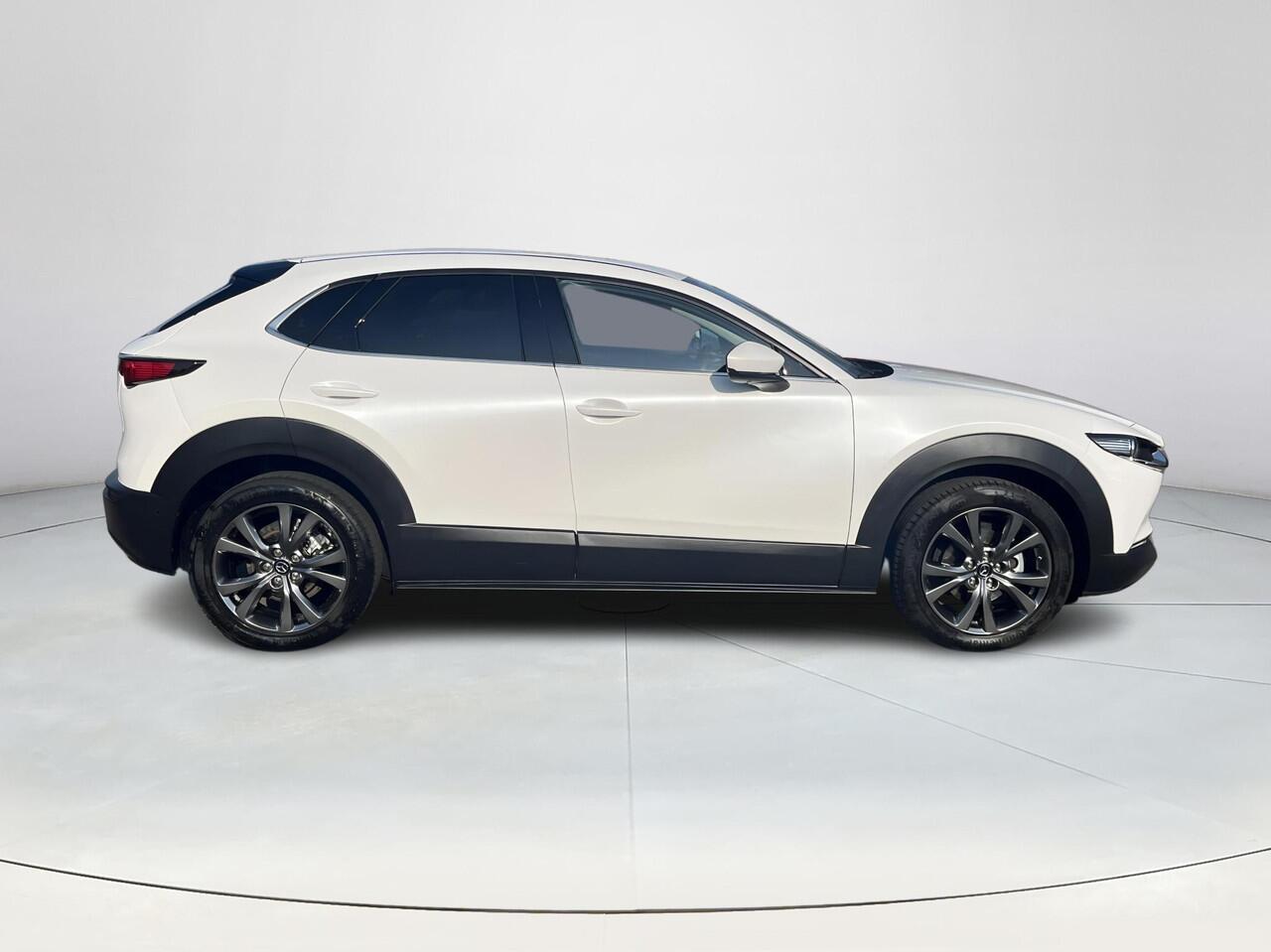 Mazda CX-30 2.0 e-SkyActiv-X M Hybrid Luxury | Elektrisch glazen schuif-/kanteldak | Trekhaak |