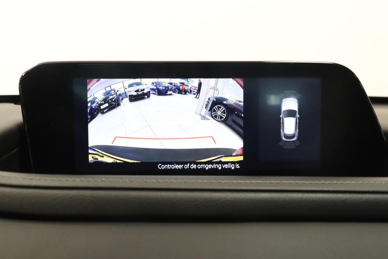 Mazda CX-30 2.0 e-SkyActiv-X M Hybrid Comfort | Camera | Adaptieve cruise | Navigatie | Stuur & stoel verwarming |