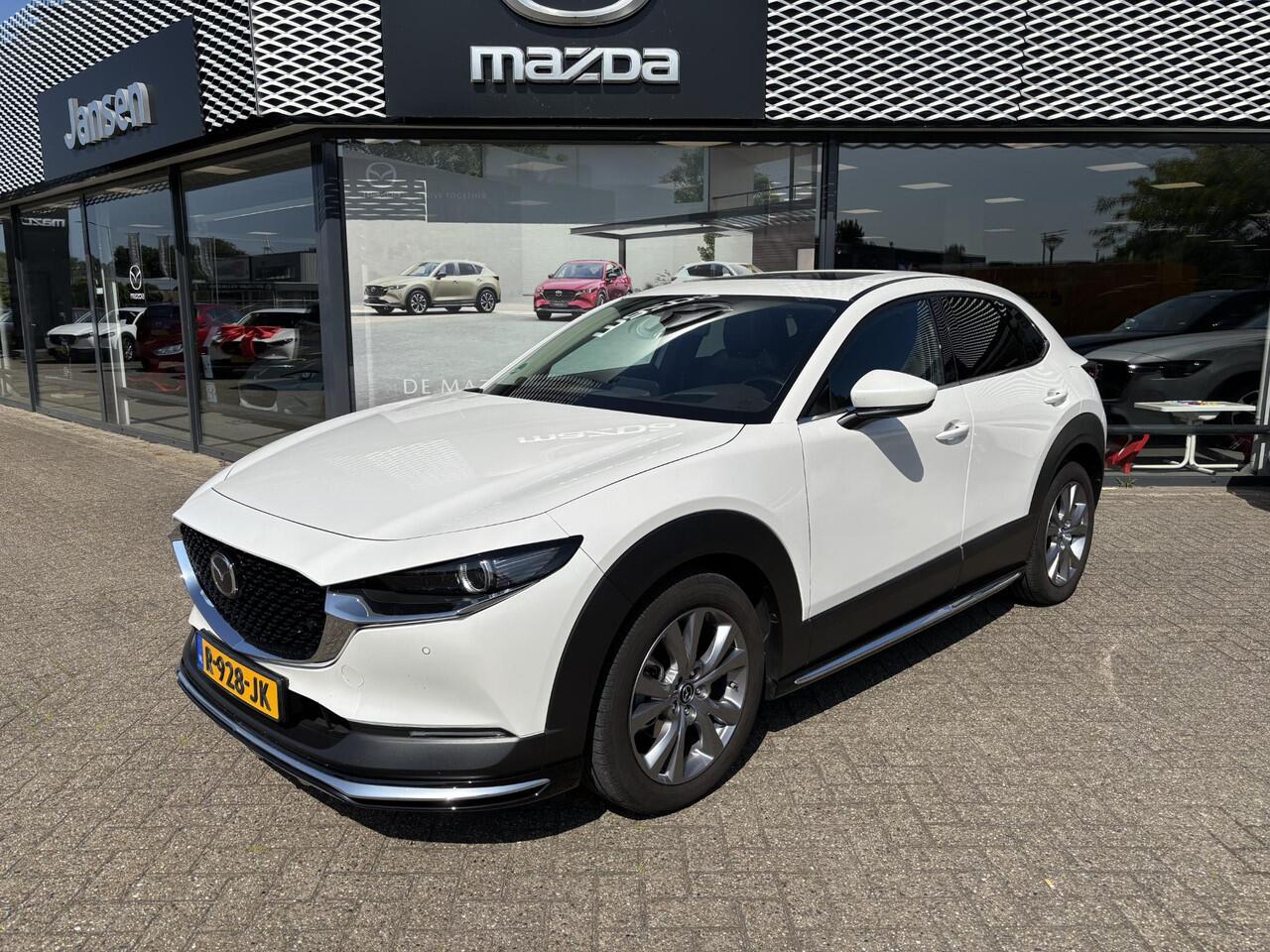 Mazda CX-30 2.0 e-SkyActiv-X186 M Hybrid Luxury , Automaat, Trekhaak, Schuifdak, Aero Pakket, Leder, Adap.Cruise, Bose, LMV 18 Inch, HUD, Stuur/Stoelverwarming
