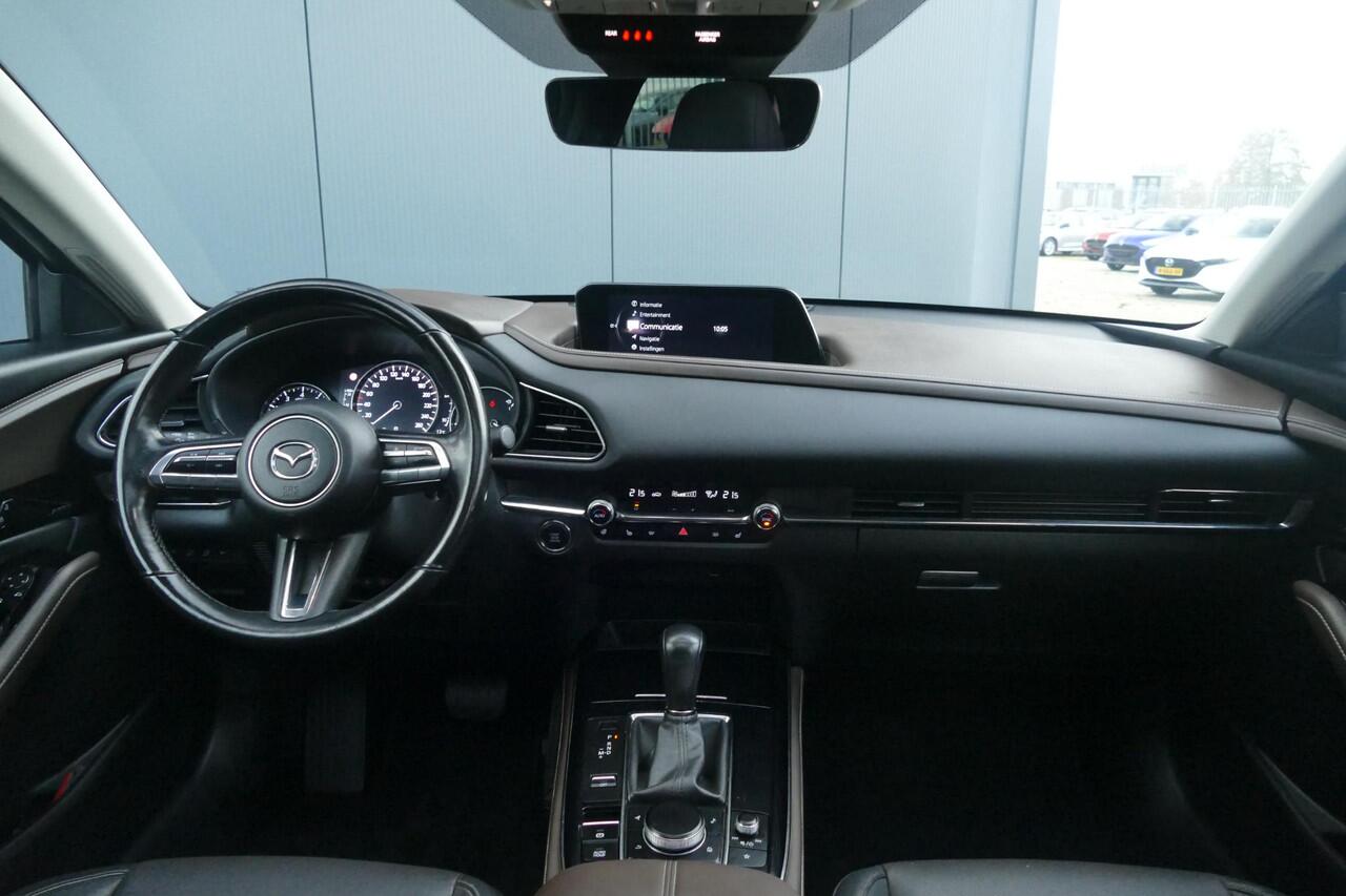 Mazda CX-30 2.0 e-SkyActiv-X M Hybrid Luxury | ALL-SEASON | TREKHAAK | PANO | BOSE | HEAD-UP | RIJKLAARPRIJS |