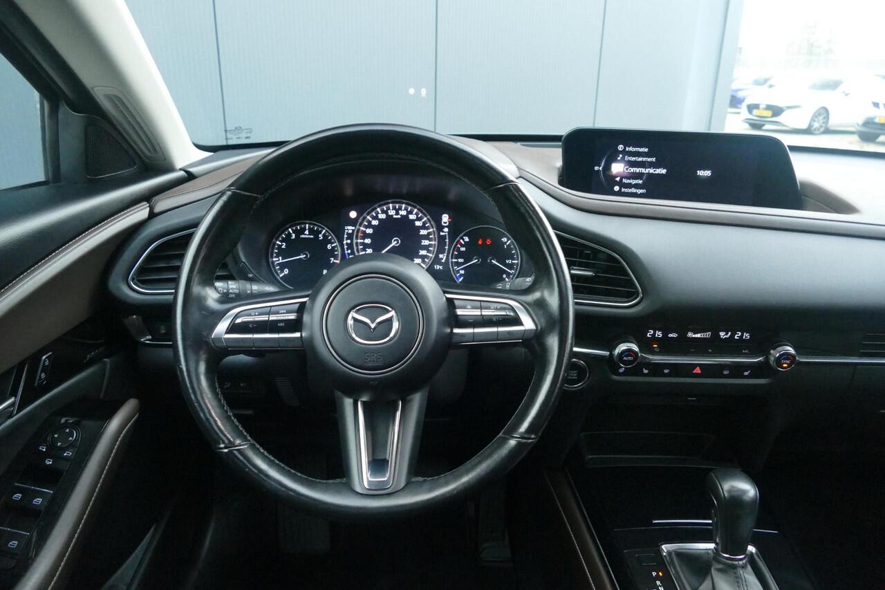 Mazda CX-30 2.0 e-SkyActiv-X M Hybrid Luxury | ALL-SEASON | TREKHAAK | PANO | BOSE | HEAD-UP | RIJKLAARPRIJS |