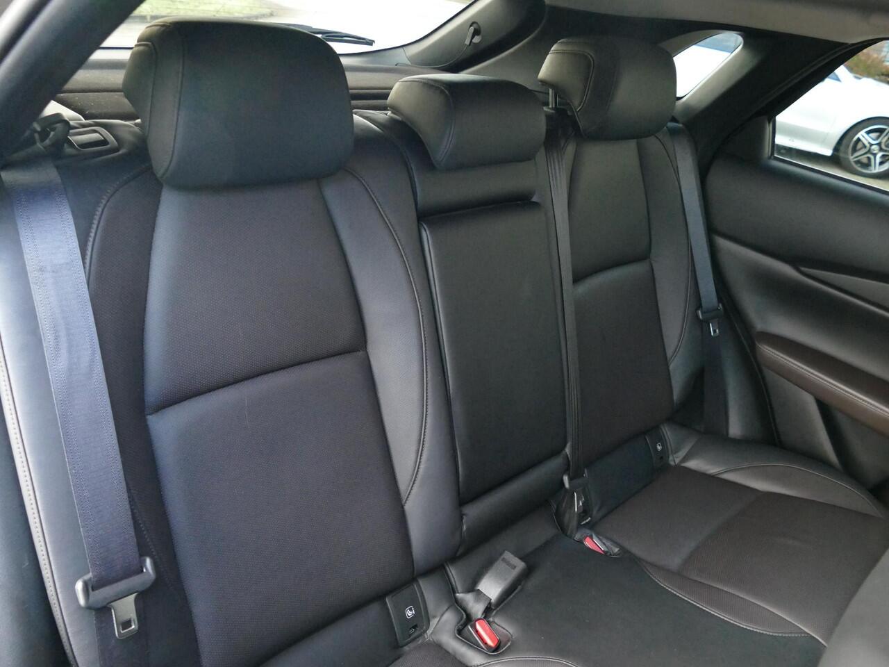 Mazda CX-30 2.0 e-SkyActiv-X M Hybrid Luxury | Leder | AUTOMAAT | RIJKLAARPRIJS!