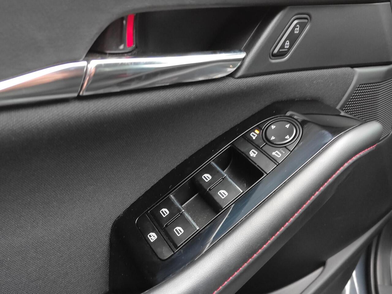 Mazda CX-30 2.0 e-SkyActiv-X M Hybrid Homura Radar Cruise / Camera / Stoelverwarming