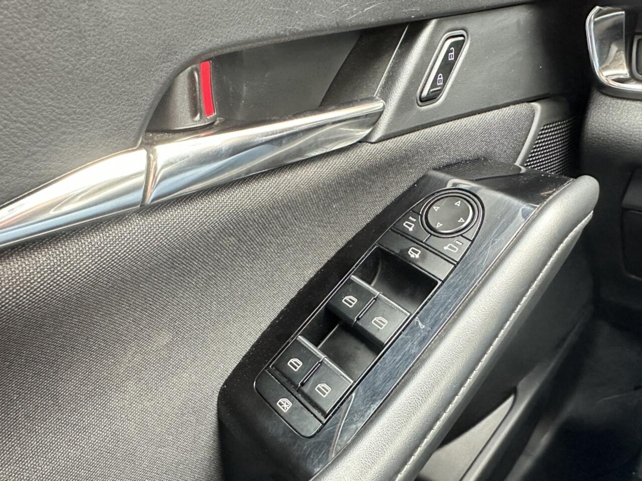 Mazda CX-30 2.0 e-SkyActiv 150PK Automaat Verwarmd stuur en stoelen 1e eigen