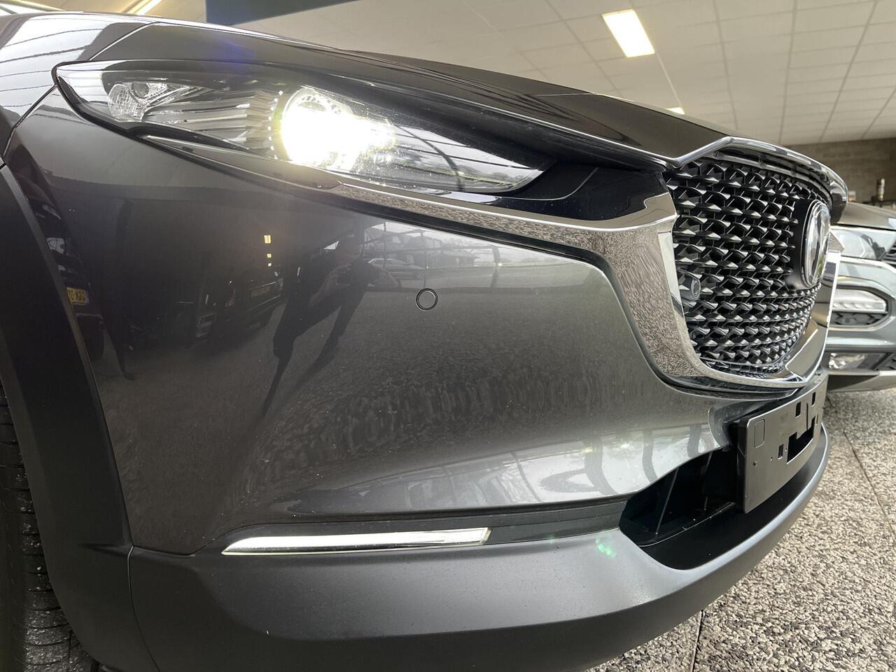 Mazda CX-30 2.0 e-SkyActiv-G M Hybrid Luxury NAV | ADAPTIVE CRUISE CONTROL | Ap­ple Car­Play & An­droid Auto | STOELVERW. | CAMERA