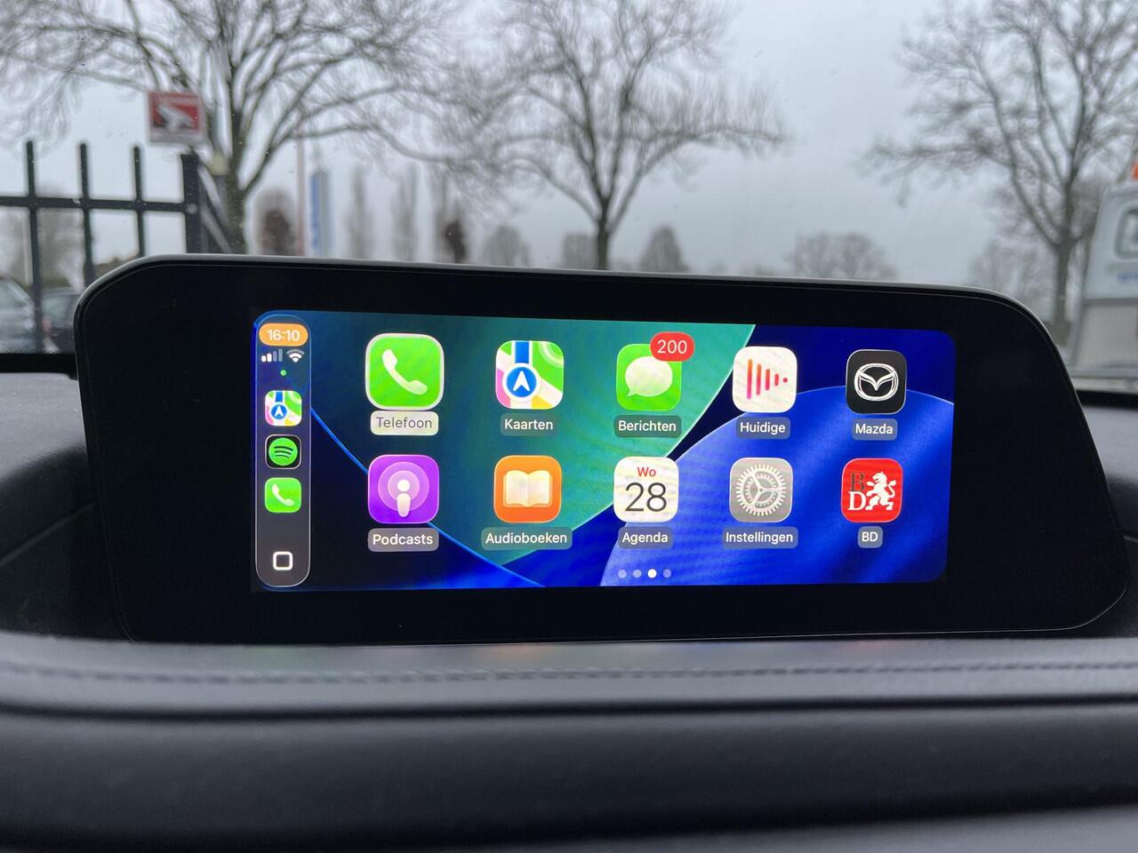 Mazda CX-30 2.0 e-SkyActiv-G M Hybrid Luxury NAV | ADAPTIVE CRUISE CONTROL | Ap­ple Car­Play & An­droid Auto | STOELVERW. | CAMERA