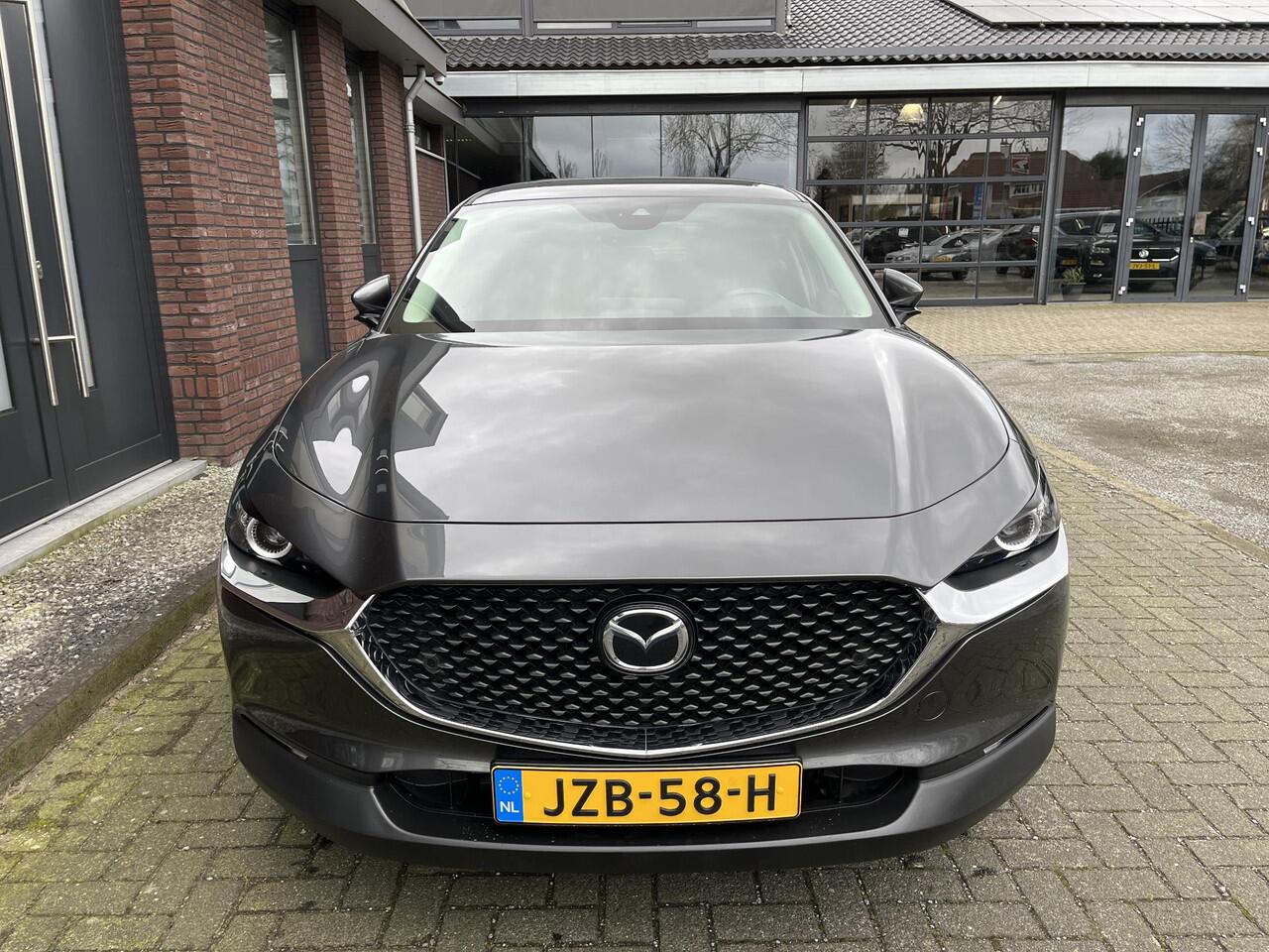 Mazda CX-30 2.0 e-SkyActiv-G M Hybrid Luxury NAV | ADAPTIVE CRUISE CONTROL | Ap­ple Car­Play & An­droid Auto | STOELVERW. | CAMERA