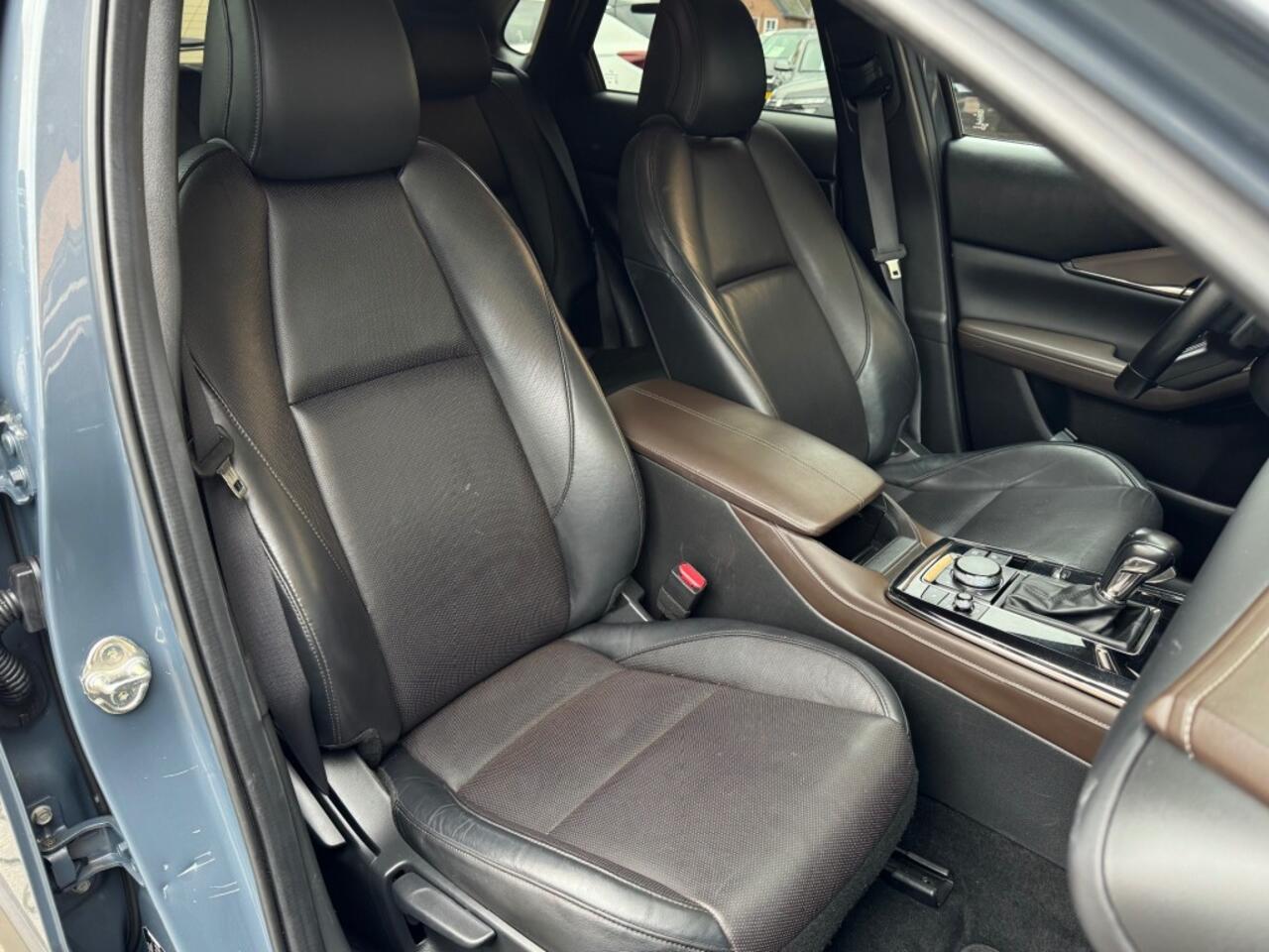 Mazda CX-30 2.0 E-SKYACTIV-X 186 AUTOMAAT LUXURY LEER/LED/ACC/CARPLAY/NL-AUTO/1E EIG.