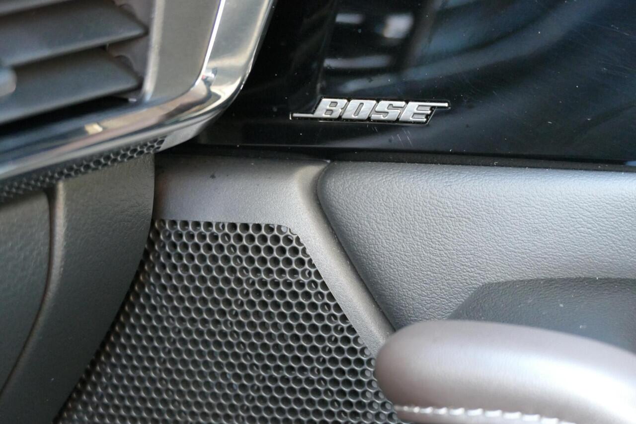 Mazda CX-30 2.0 e-SkyActiv-X M Hybrid Luxury | Trekhaak | Camera | Stuurverwarming | Rijklaarprijs