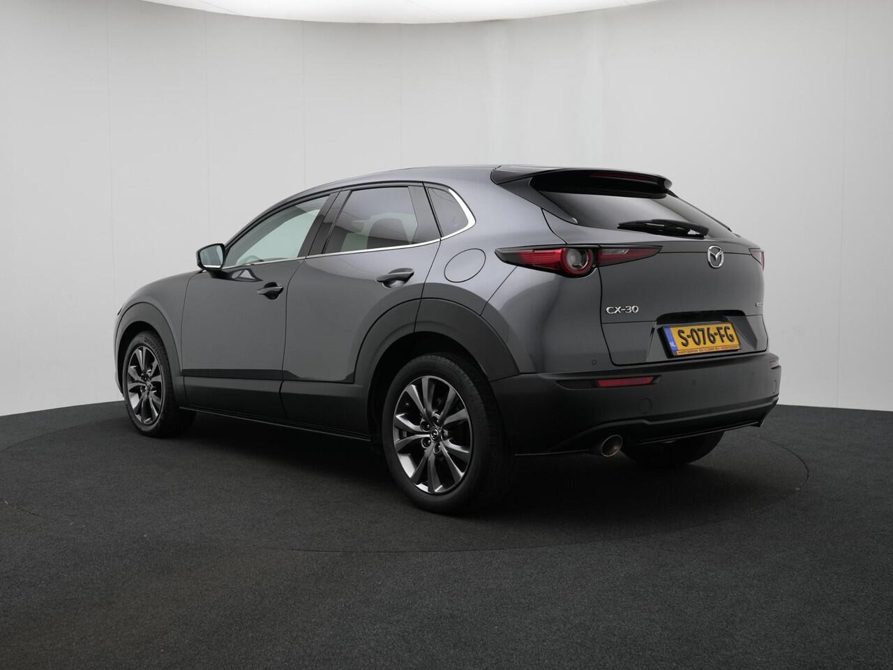Mazda CX-30 2.0 e-SkyActiv-X Luxury automaat : dealer onderhouden